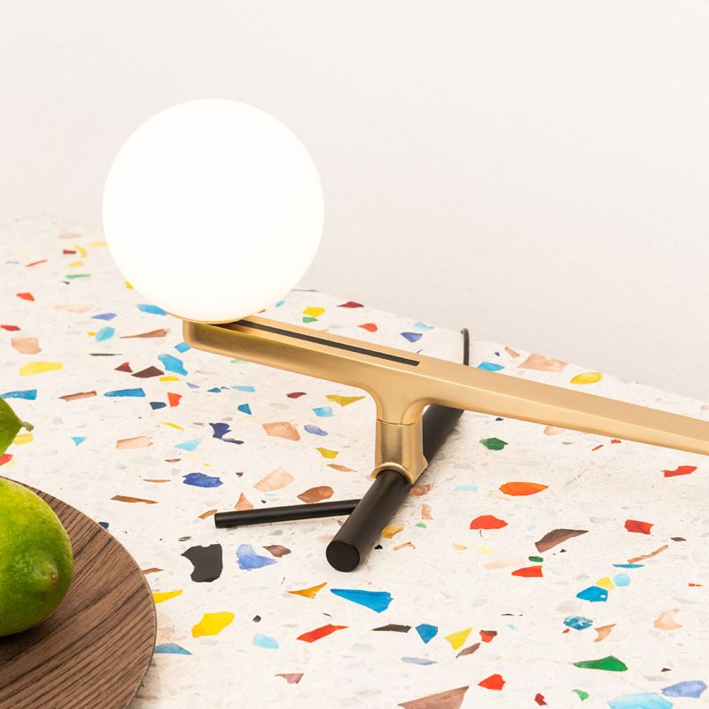 Artemide Yanzi Table Tischleuchte