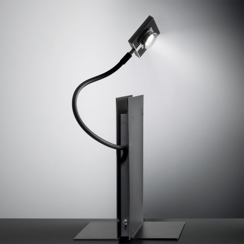 Ingo Maurer LED's Oskar Bücherregalstütze