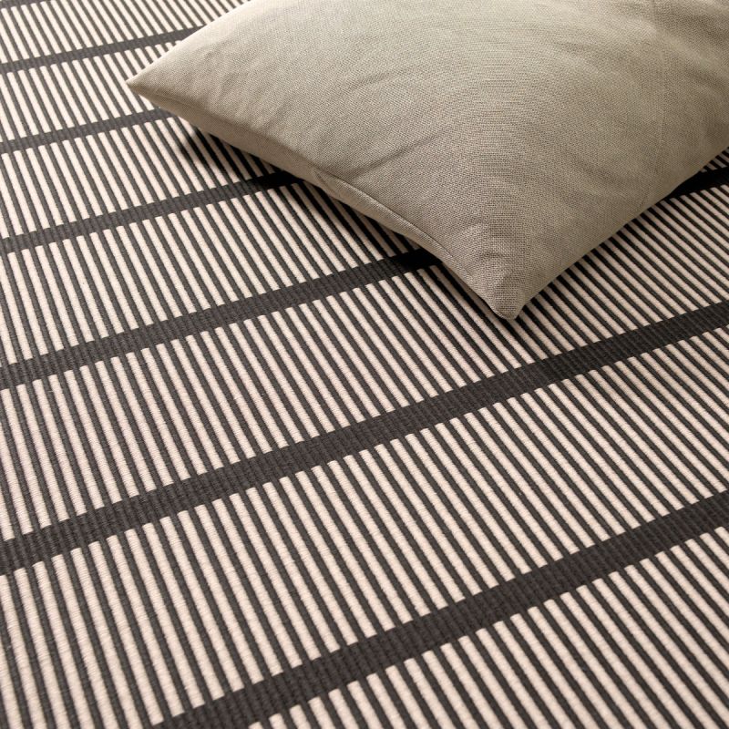 Woodnotes Cut Stripe Papierteppich Woodnotes Cut Stripe Papierteppich